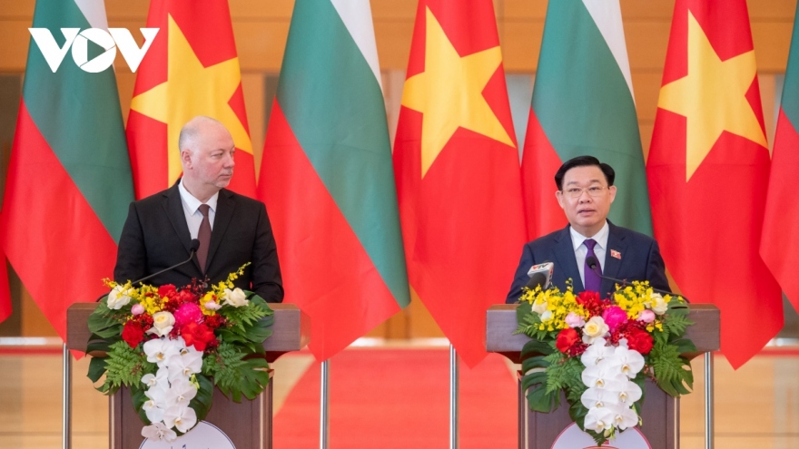 Bulgarian parliamentary speaker concludes Vietnam visit